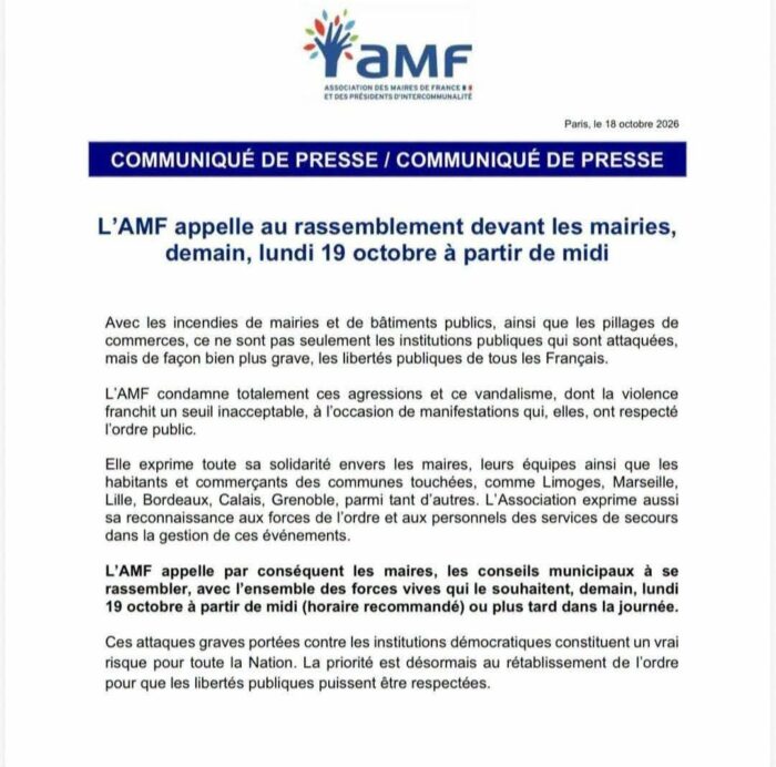 Rassemblement républicain à 12h devant la Mairie